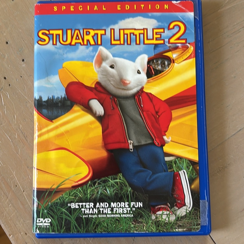 Stuart Little and Margalo plush set with Stuart Little 2 Special Edition DVD - Picture 12 of 16